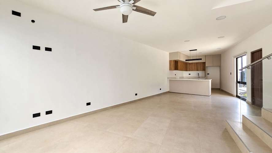 Alquiler de moderna casa nueva ubicada en Escazú - Imagen 2
