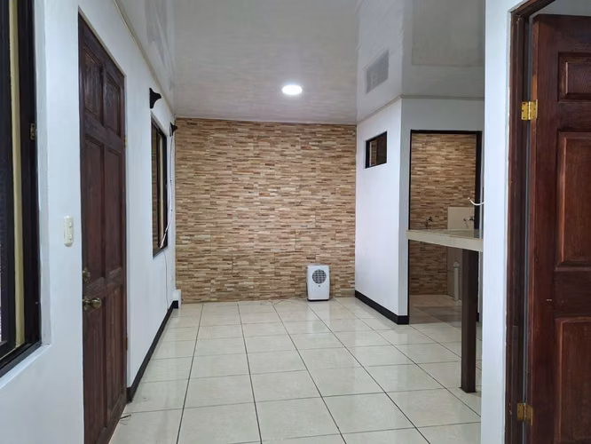 ALQUILER DE APARTAMENTO SABANILLA CENTRO - Imagen 8