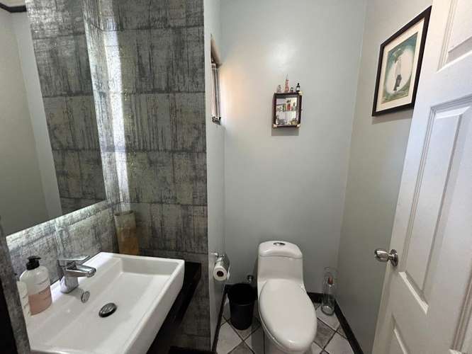 SE VENDE CASA INDEPENDIENTE CERCA DE LOMAS DEL ZURQUI - SAN ISIDRO - HEREDIA - Imagen 10