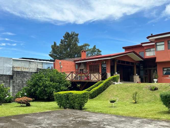 SE VENDE CASA INDEPENDIENTE CERCA DE LOMAS DEL ZURQUI - SAN ISIDRO - HEREDIA - Imagen 2