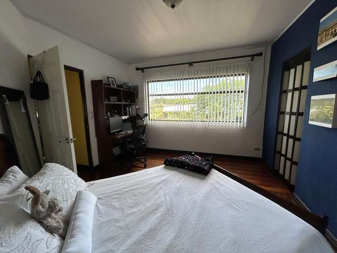 SE VENDE CASA INDEPENDIENTE CERCA DE LOMAS DEL ZURQUI - SAN ISIDRO - HEREDIA - Imagen 8