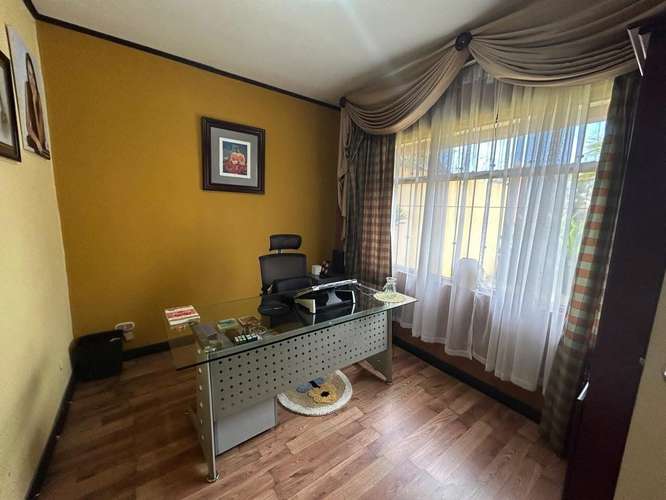 SE VENDE CASA INDEPENDIENTE CERCA DE LOMAS DEL ZURQUI - SAN ISIDRO - HEREDIA - Imagen 11
