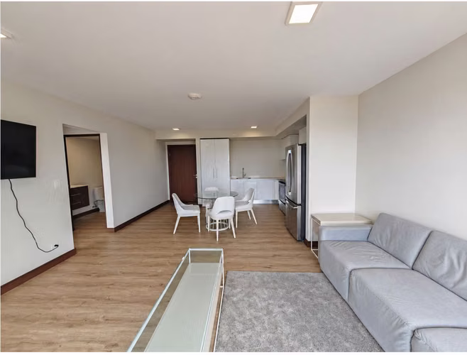 ALQUILER DE APARTAMENTO AMUEBLADO EN AZENZA LA URUCA - Imagen 3