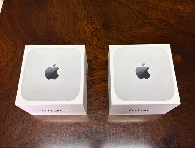 NEW M6 Mac Mini M6, Ssd 256 Gb and 16 Gb Ram. 1 Year of Guarantee