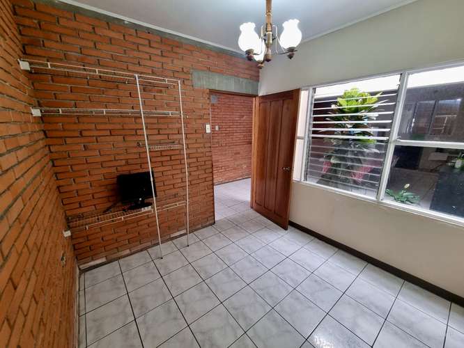 SE VENDE CASA ESQUINERA EN CORAZON DE JESUS - HEREDIA CENTRO - Imagen 4