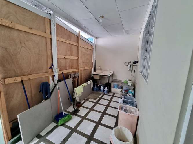 SE VENDE CASA ESQUINERA EN CORAZON DE JESUS - HEREDIA CENTRO - Imagen 6