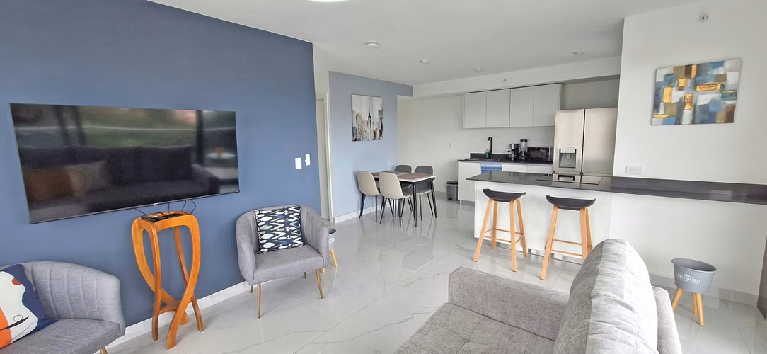 Apartamento de Lujo en Rohrmoser, amueblado · San José Capital · 2 hab · 110 m² - Imagen 14