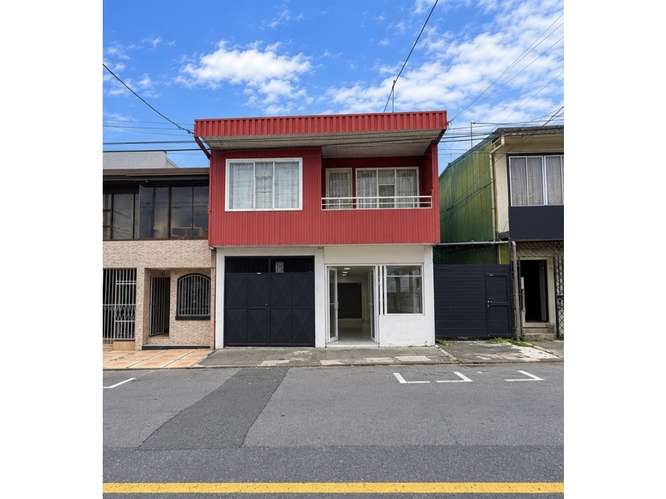 Venta local comercial y bodega en Coronado centro - Uso mixto