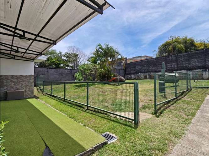 Casa en Condominio Vista de las Flores en Ulloa de Heredia - Imagen 16