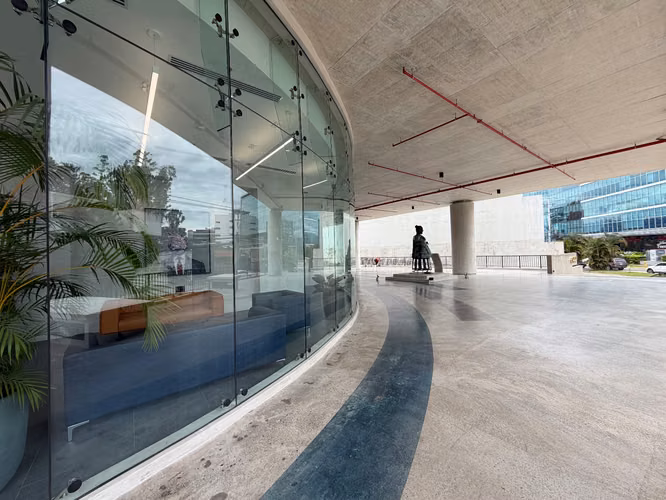 SE ALQUILAN OFICINAS PARA ESTRENAR - BARRIO DENT - SAN JOSE - Mínimo 500m2 - Imagen 8
