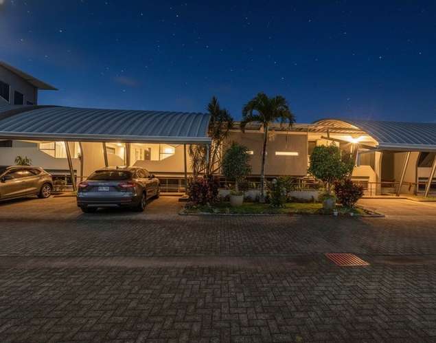 CONDO CONTEMPORANEO DE 432 M2 CON VISTA EN GUACHIPELIN ESCAZU - Imagen 13