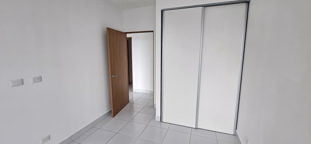 ALQUILO APARTAMENTO EN SABANILLA CERCA DE LA UCR 3 DORMITORIOS - Imagen 5