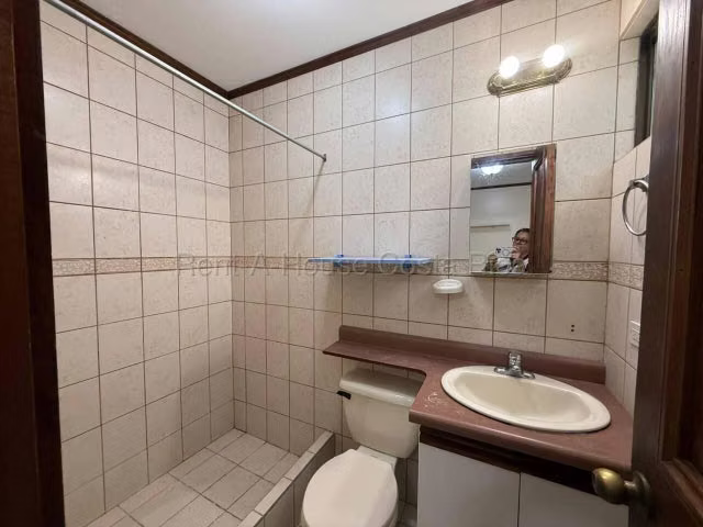 Alquiler de Apartamento en Montes de Oca-San Pedro. - Imagen 7