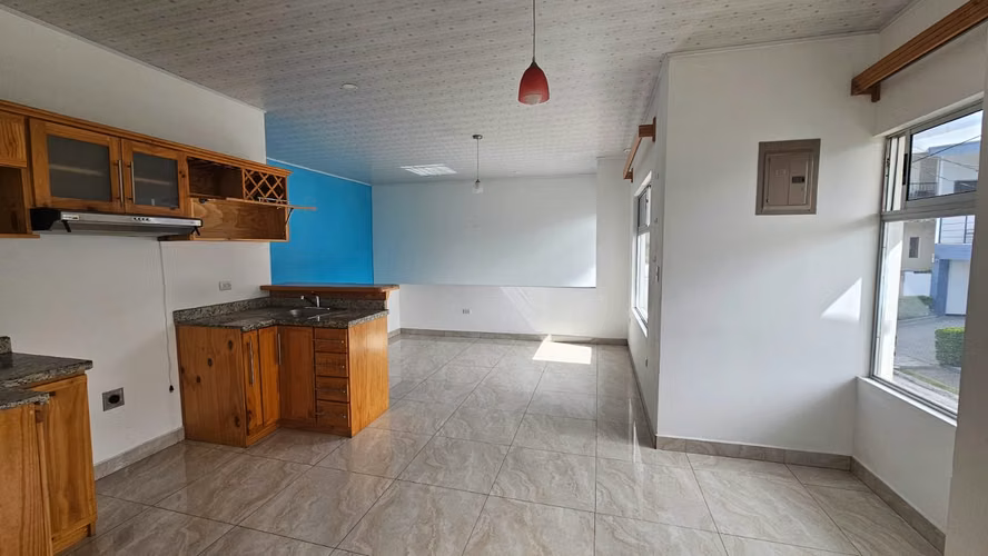 Alquiler de apartamento Heredia Ulloa- Condominio con amenidades- Cerca de Zonas Francas