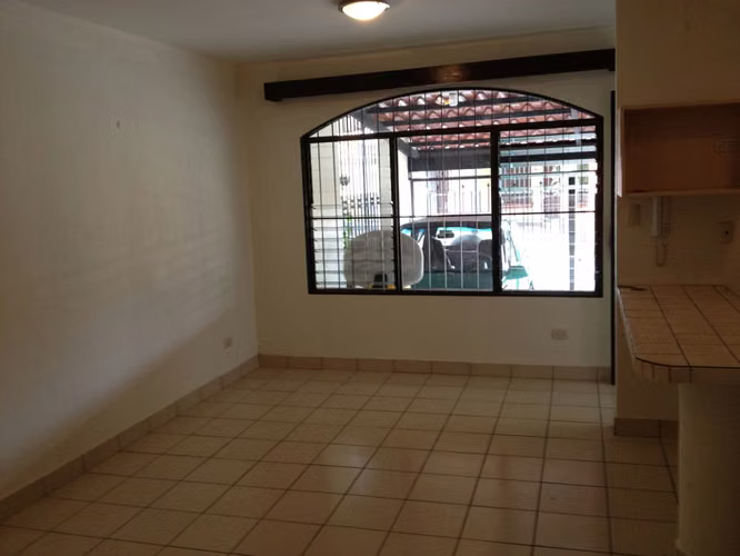 MERCEDES CLARETIANO LINDO APARTAMENTO NO MASCOTAS, 1g techado  - Imagen 7
