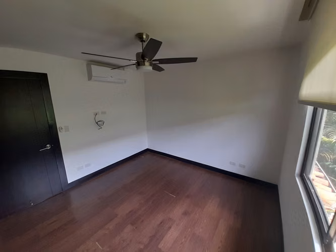 268 / Alquiler / Casa / Grande y lujosa / Condominio Exclusivo - Imagen 14