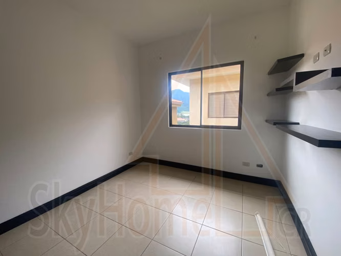 998852 / Alquiler / apartamento / Torres del Sol / Tres Ríos / Amenidades / Vista