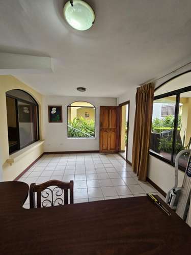 Alquiler de Apartamento con Línea Blanca en Rohrmoser. San José  - Imagen 3