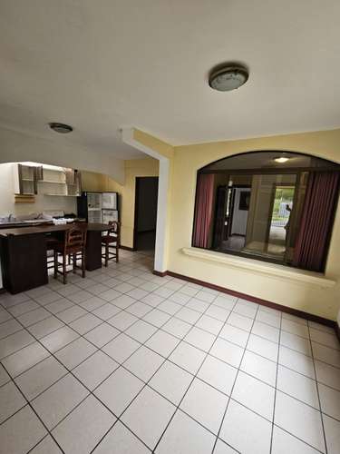 Alquiler de Apartamento con Línea Blanca en Rohrmoser. San José  - Imagen 4