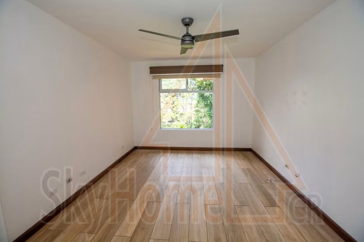 2010 / Alquiler o venta / Pinares / Balcón al bosque /Amplio / 140mts - Imagen 6