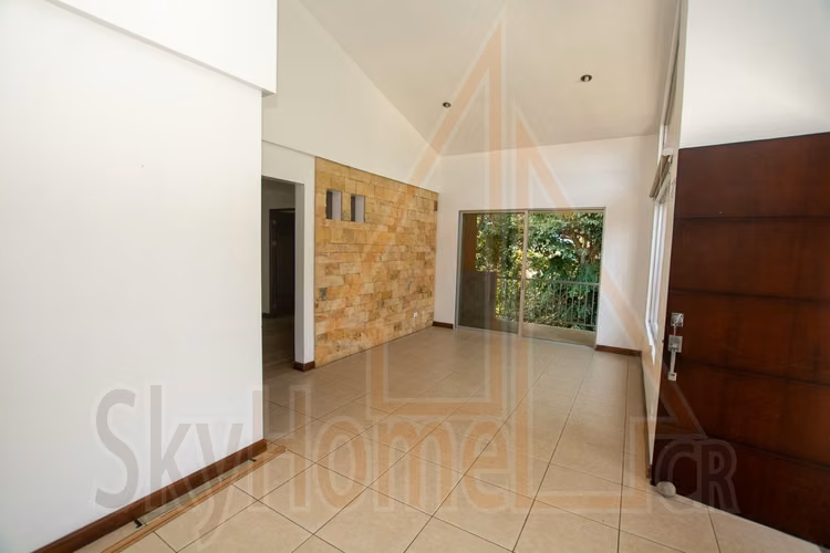 2010 / Alquiler o venta / Pinares / Balcón al bosque /Amplio / 140mts - Imagen 15