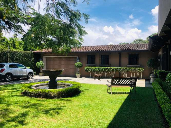 VENTA RESIDENCIA DE LUJO INDEPENDIENTE  JOYA ARQUITECTONICA EN ESCAZU UBICACION INMEJORABLE - Imagen 4