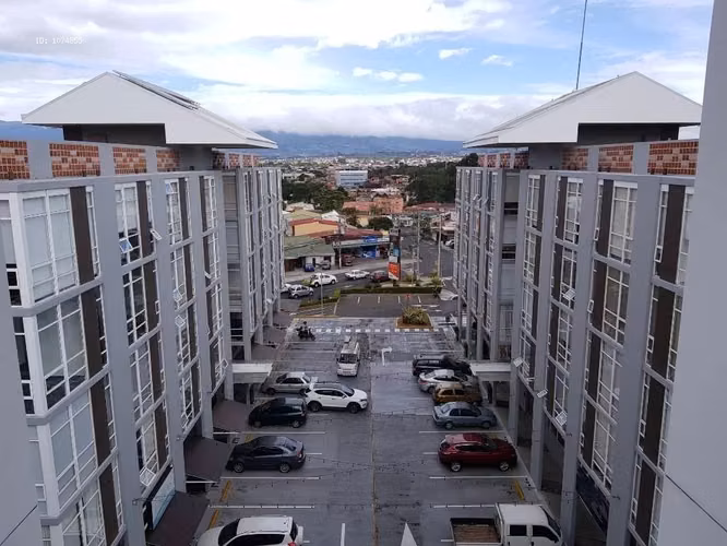 124596 / Apartamento / venta / Condominio Vive Sabanilla / Balcon / Dos parqueos