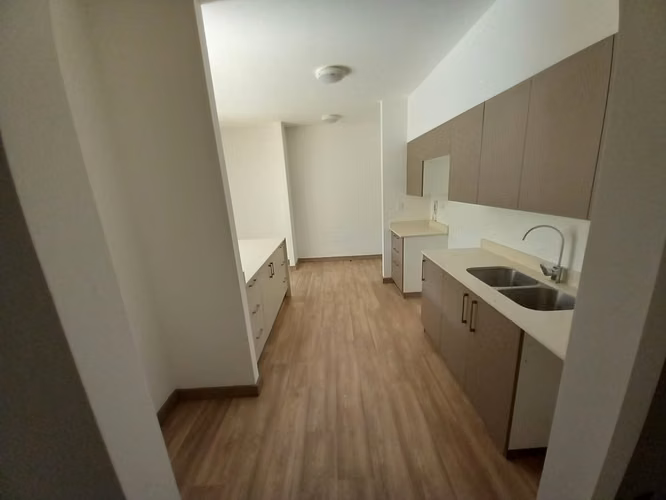 9 / Alquiler / Apartamento / Brasil Santa Ana / Condominio / Seguro - Imagen 16