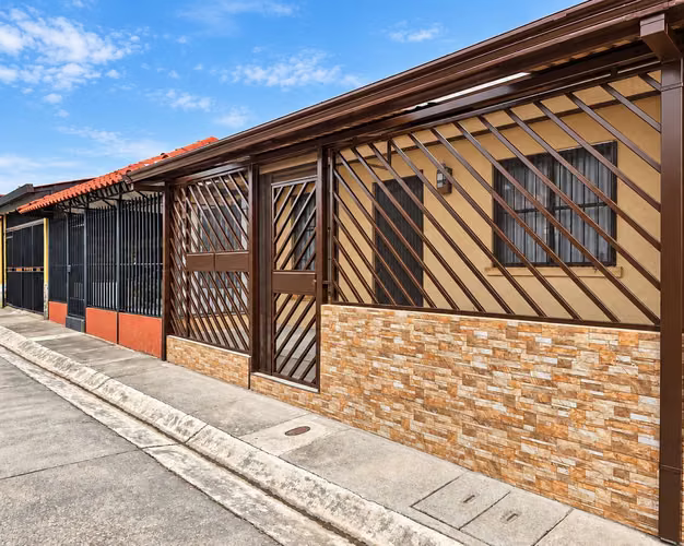 Venta. Oportunidad. Casa de 1 Nivel. Gravilias - Desamparados, San Jose - Imagen 14