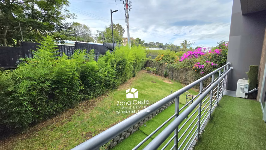 Venta moderno apartamento en Condominio CAIA, Bello Horizonte, Escazú! - Imagen 5