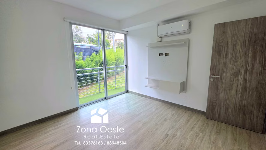 Venta moderno apartamento en Condominio CAIA, Bello Horizonte, Escazú! - Imagen 12
