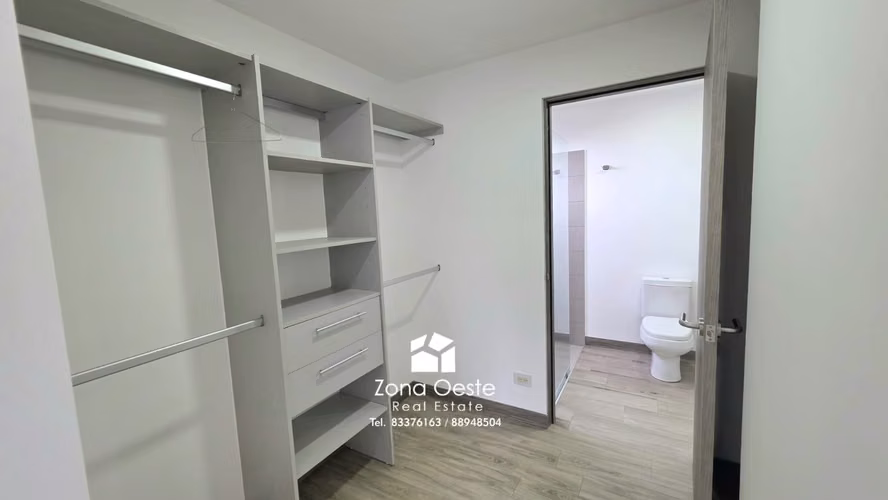 Venta moderno apartamento en Condominio CAIA, Bello Horizonte, Escazú! - Imagen 7