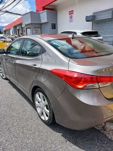 Automóvil Hiuday Elantra 2012 verion Limited - Imagen 13