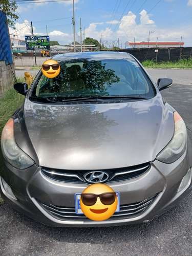 Car Hiuday Elantra 2012 version Limited