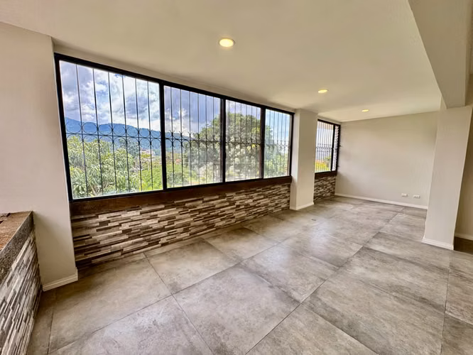 Alquiler Apartamento en Trejos Montealegre - Imagen 5