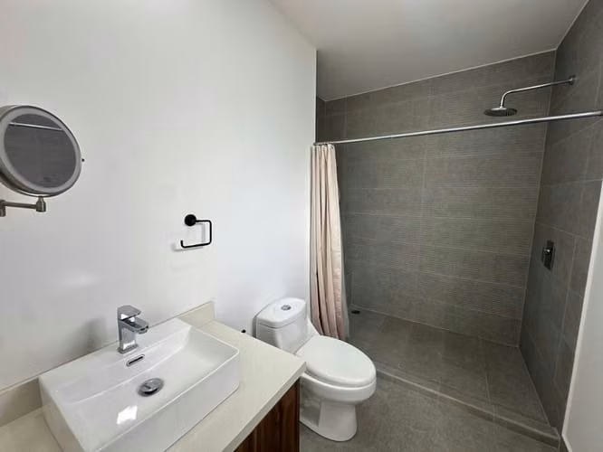 ALQUILER DE CASA MODELO 5, 3 HABITACIONES CON PATIO, CONDOMINIO NAOS - Imagen 15