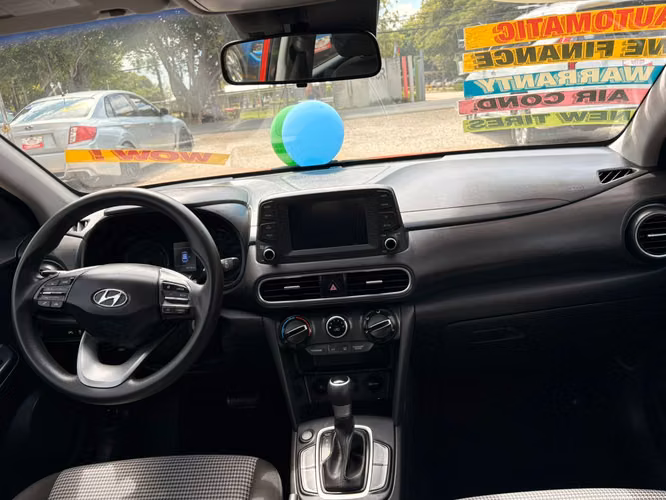 HYUNDAI KONA-2019-AUTO-SHIFT TRONIC-4X2-9.975.000
