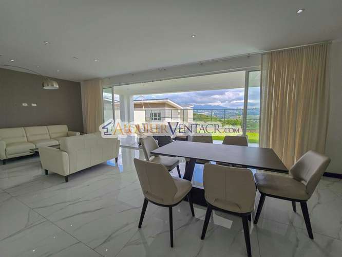 CONDO DE 305 M2 CON 546 M2 DE LOTE EN GUACHIPELIN ESCAZU - Imagen 20