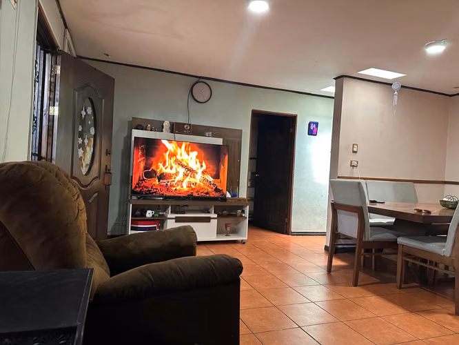 Casa + apartamento independiente en Calle Blancos | Rebajada a 90 millones | Se escuchan ofertas - Imagen 3
