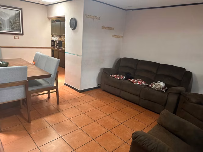 Casa + apartamento independiente en Calle Blancos | Rebajada a 90 millones | Se escuchan ofertas - Imagen 2
