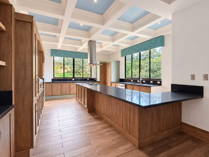 Casa en venta con vistas al bosque en San Ramón de Tres Ríos | 807 m² - Imagen 8