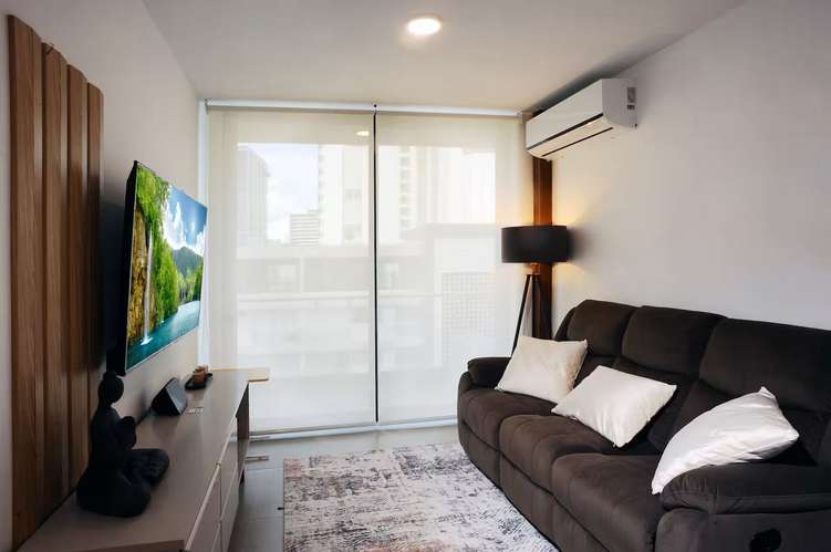 VENTA DE APARTAMENTO AMUEBLADO PARA INVERSIÓN DE 2 HABITACIONES CON PARQUEO - Imagen 9