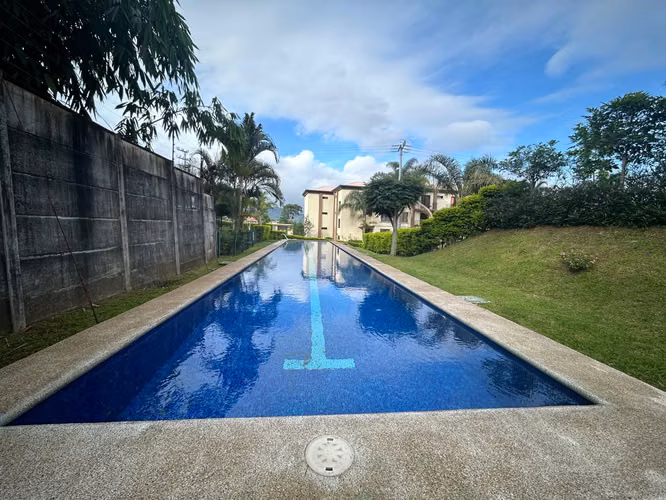 Apartamento en tercer piso para alquiler en Tres Ríos, la Unión, Cartago - Imagen 10