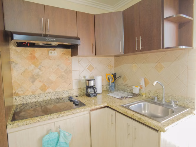 Apartamento en tercer piso para alquiler en Tres Ríos, la Unión, Cartago - Imagen 5
