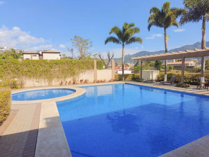 Apartamento en tercer piso para alquiler en Tres Ríos, la Unión, Cartago - Imagen 9