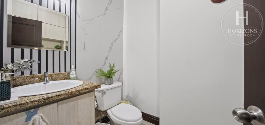 Se Vende Casa de Una Planta Condominio Bosque Verde Granadilla Curridabat 4 Habitaciones mas Patio Amplio en L NJA1466JB