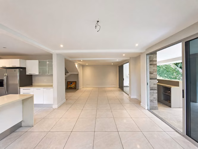 VENTA DE CASA ESQUINERA EN CONDOMINIO EN ESCAZU, JABONCILLOS  - Imagen 4