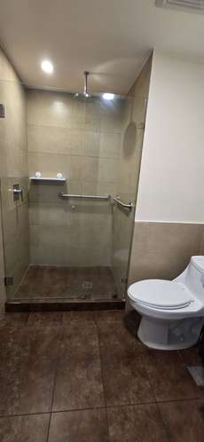 Venta de Apartamento Torre los Yoses, Piso 12. - Imagen 4