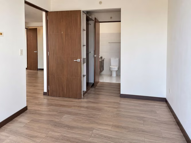 ALQUILER DE APARTAMENTO EN CONDOMINIO BELLA VISTA, 2 HABITACIONES, 1 PARQUEO