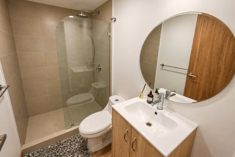 VENTA DE APARTAMENTO AMUEBLADO EN CONDOMINIO BARI, RIO ORO DE SANTA ANA  - Imagen 7